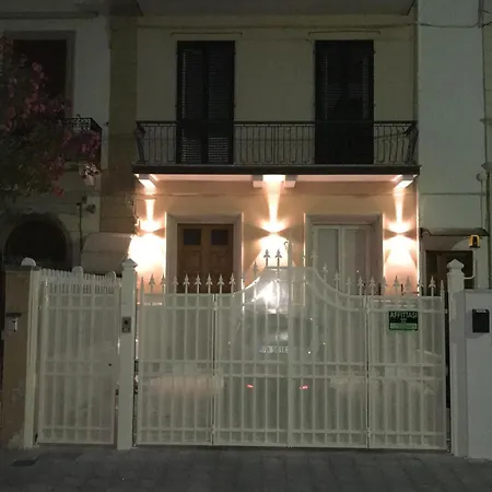 וילה Vicino Al Mare E La Pineta Di וירג'יו